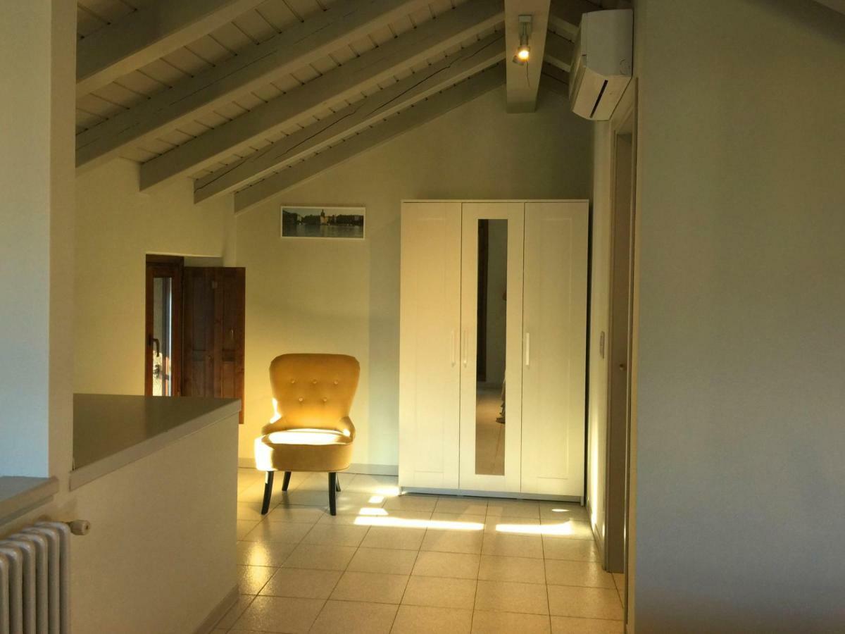 Iris 1 Lago Di Como Apartment Донго Екстериор снимка